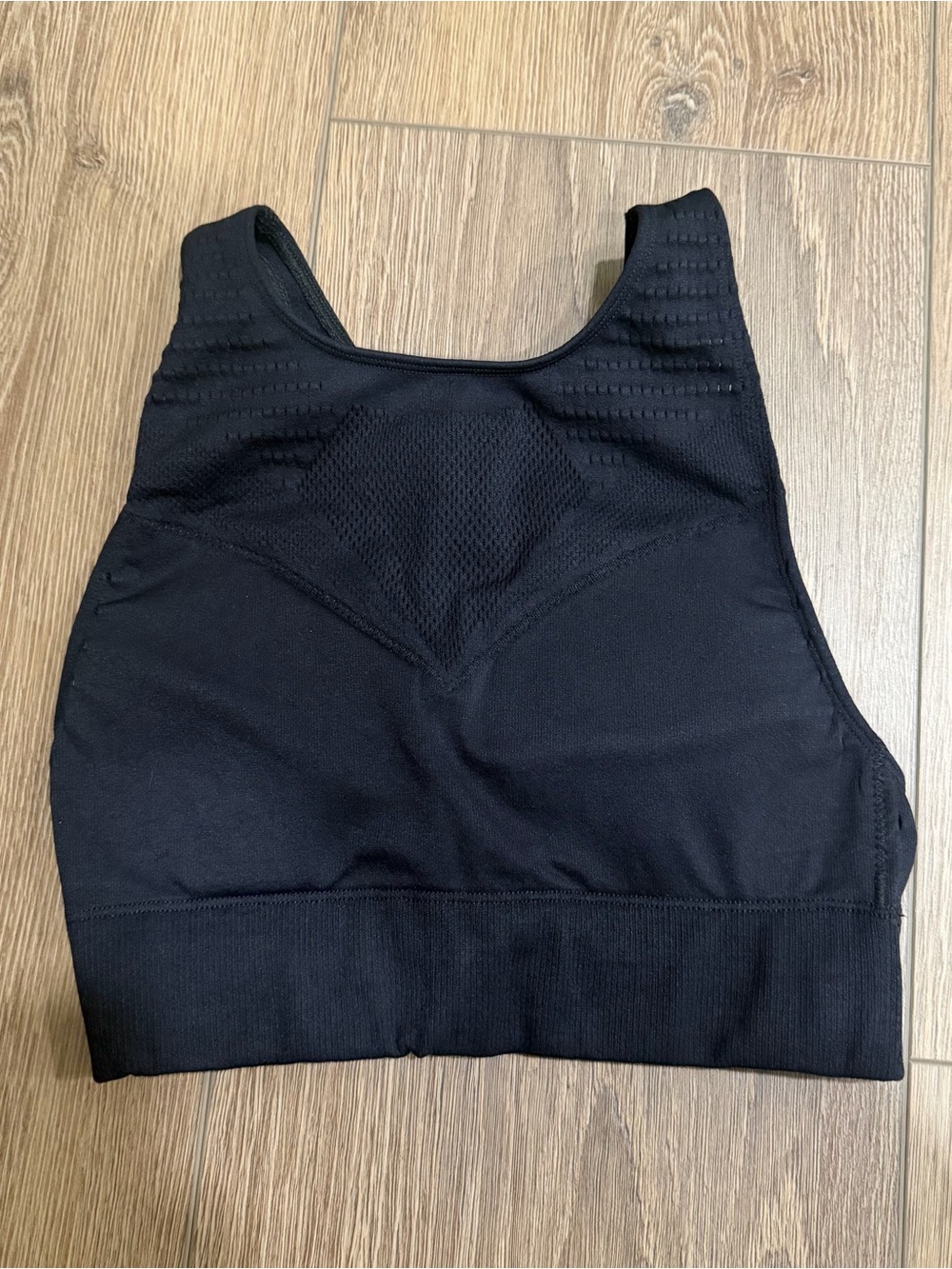 Varley High-Neck Black Mesh front Sports Bra XXS/XS